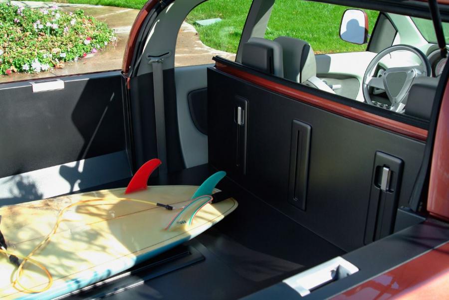  Kia KCV IV Mojave Concept 2004 года  (фото 20 из 29)